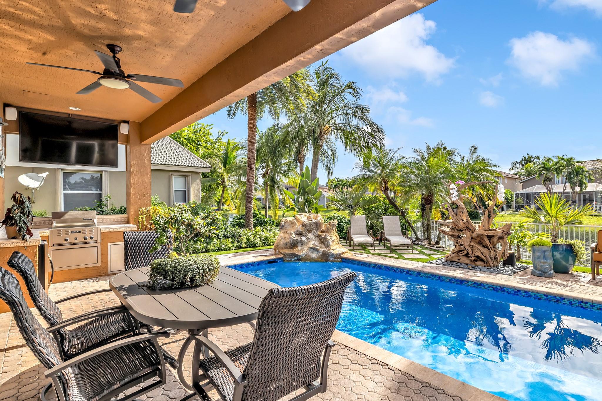 Wyndham Lakes Central - Residential