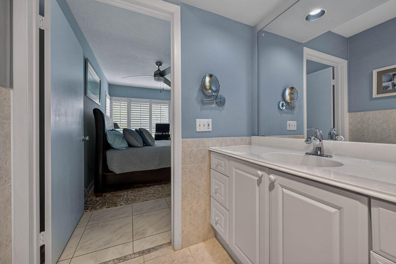 Palm Yacht & Beach Club - Residential