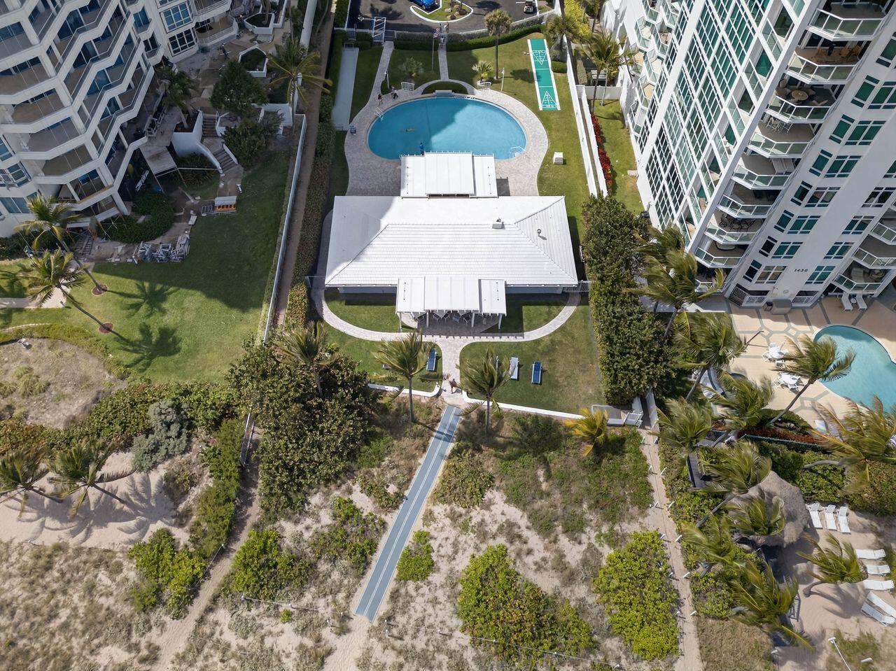 Palm Yacht & Beach Club - Residential