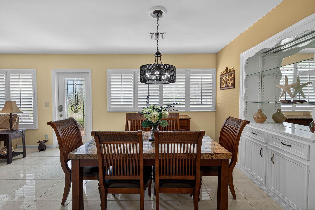 Palm Yacht & Beach Club - Residential