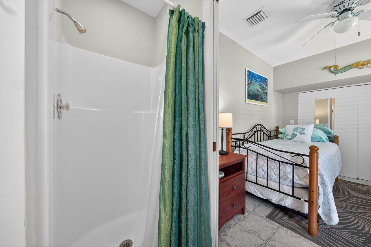 Palm Yacht & Beach Club - Residential