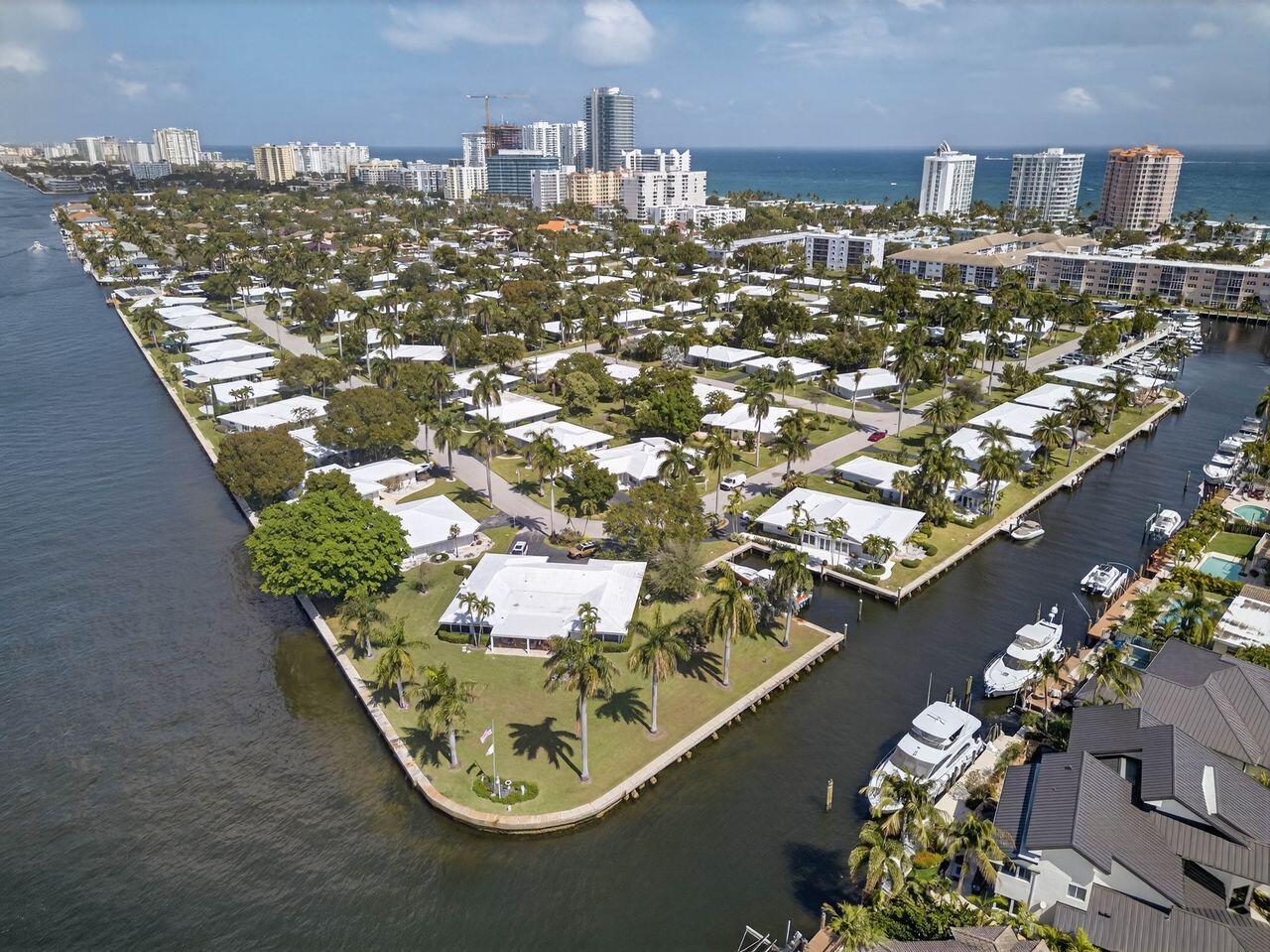 Palm Yacht & Beach Club - Residential