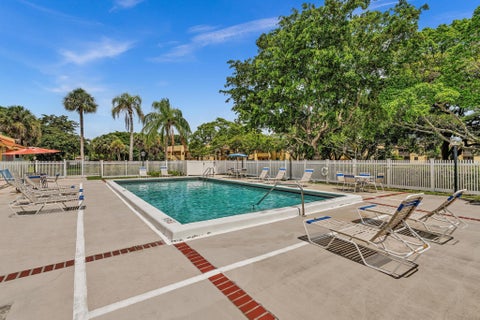 Tiny photo for 912 SW 9TH STREET Circle #105, Boca Raton, FL 33486 (MLS # B26087815)
