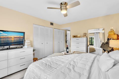 Tiny photo for 912 SW 9TH STREET Circle #105, Boca Raton, FL 33486 (MLS # B26087815)