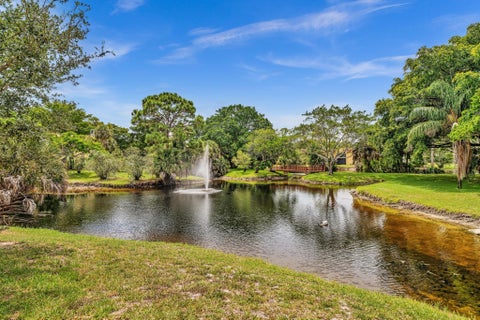 Tiny photo for 912 SW 9TH STREET Circle #105, Boca Raton, FL 33486 (MLS # B26087815)