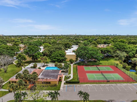 Tiny photo for 912 SW 9TH STREET Circle #105, Boca Raton, FL 33486 (MLS # B26087815)