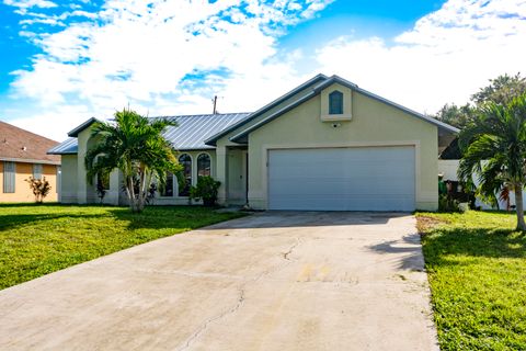 A home in Port St Lucie