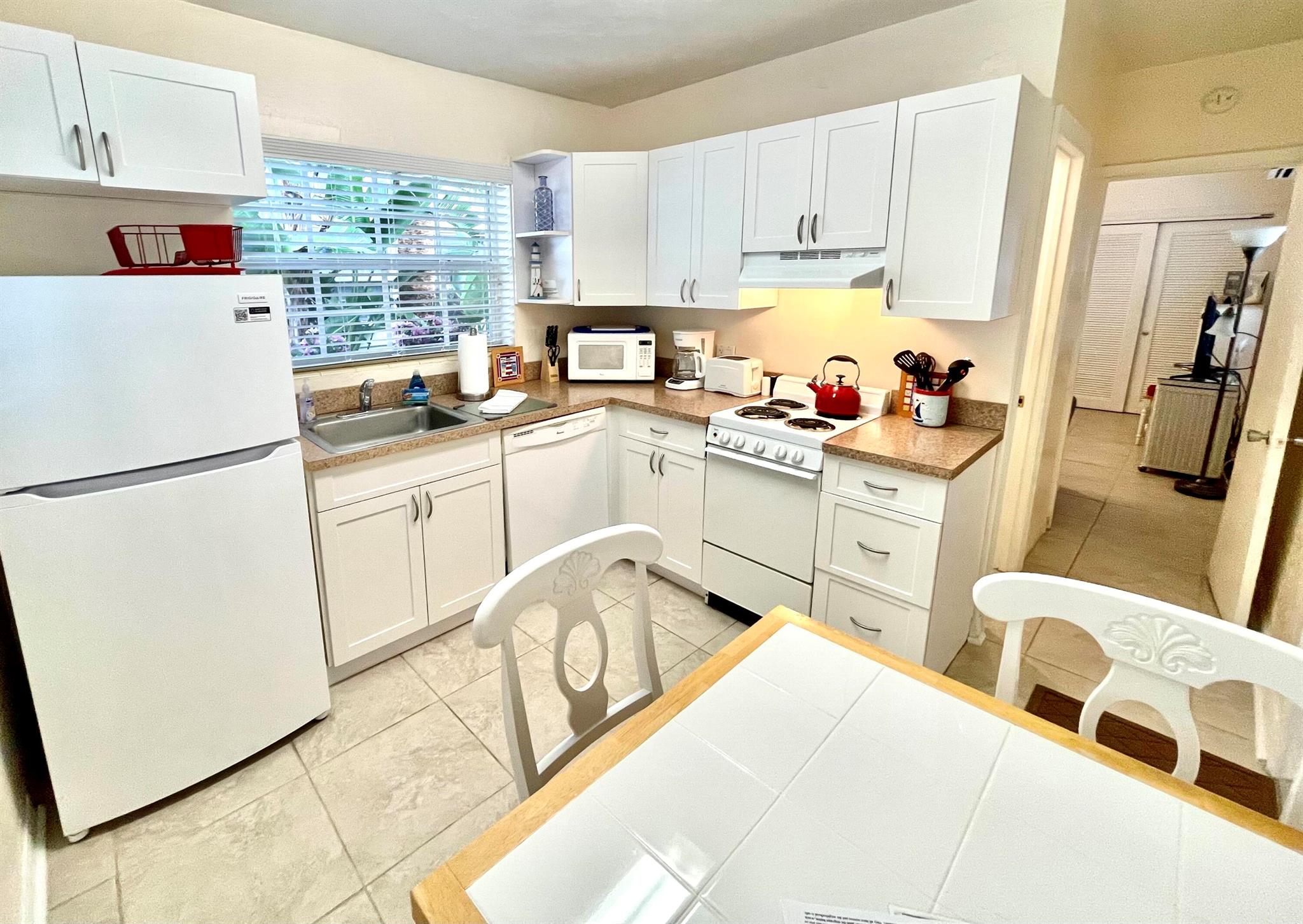 BLOUNT BROS POMPANO BEACH - Commercial Sale