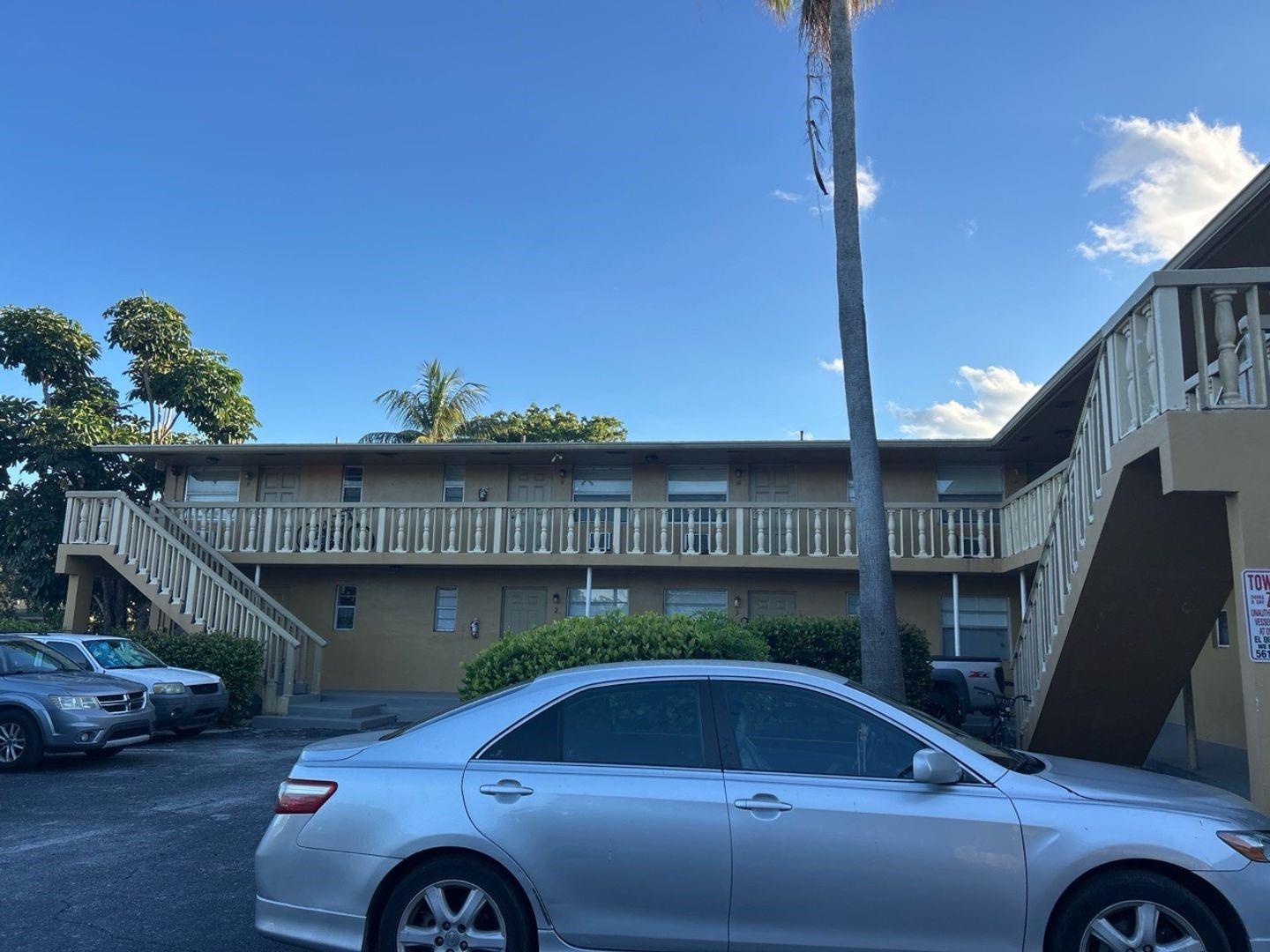 Lake Worth Town Add 01 - Residential Lease