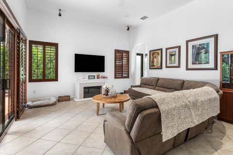 Tiny photo for 876 NW 123rd Drive, Coral Springs, FL 33071 (MLS # B26044329)