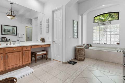 Tiny photo for 876 NW 123rd Drive, Coral Springs, FL 33071 (MLS # B26044329)