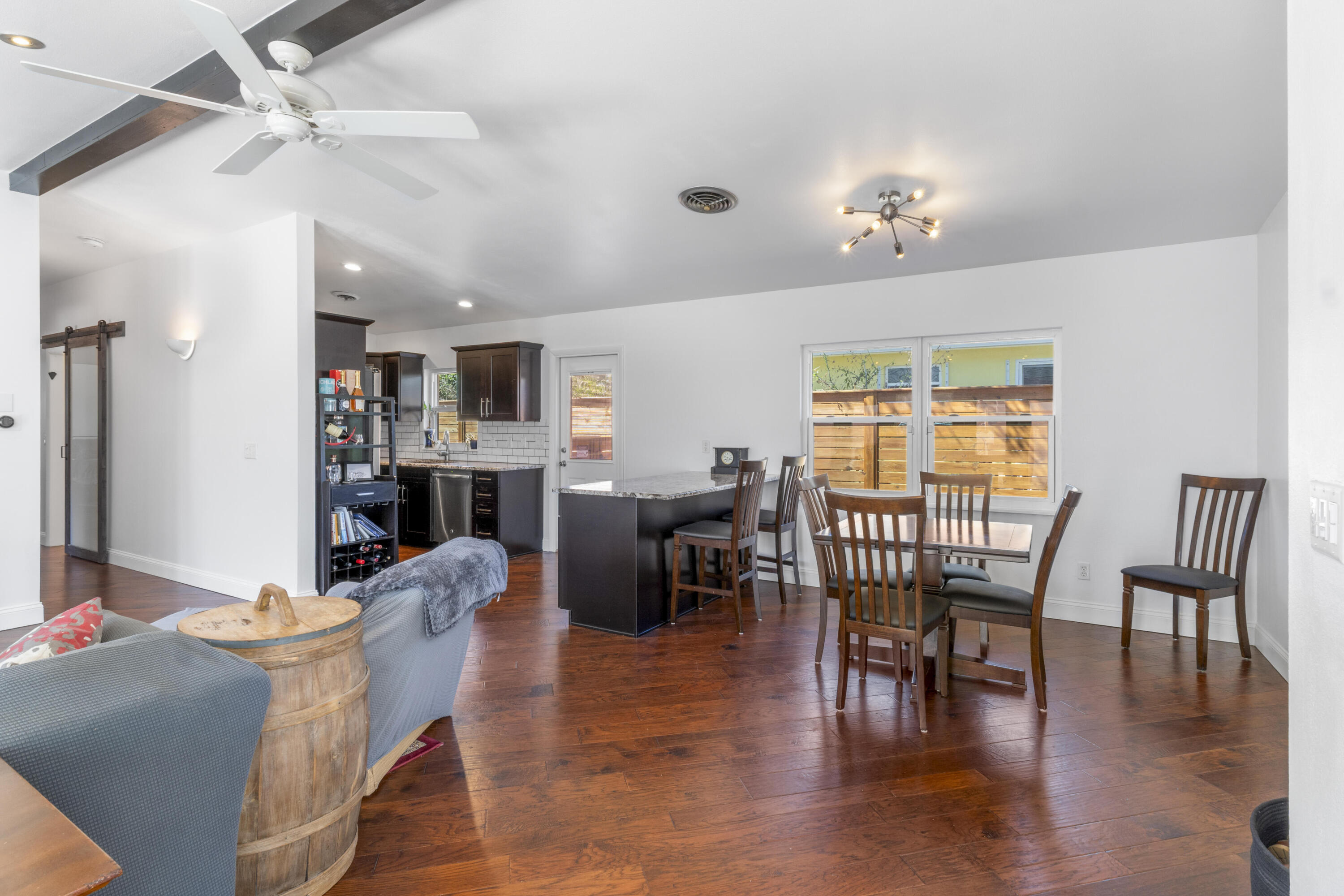 Central Beach - Residential