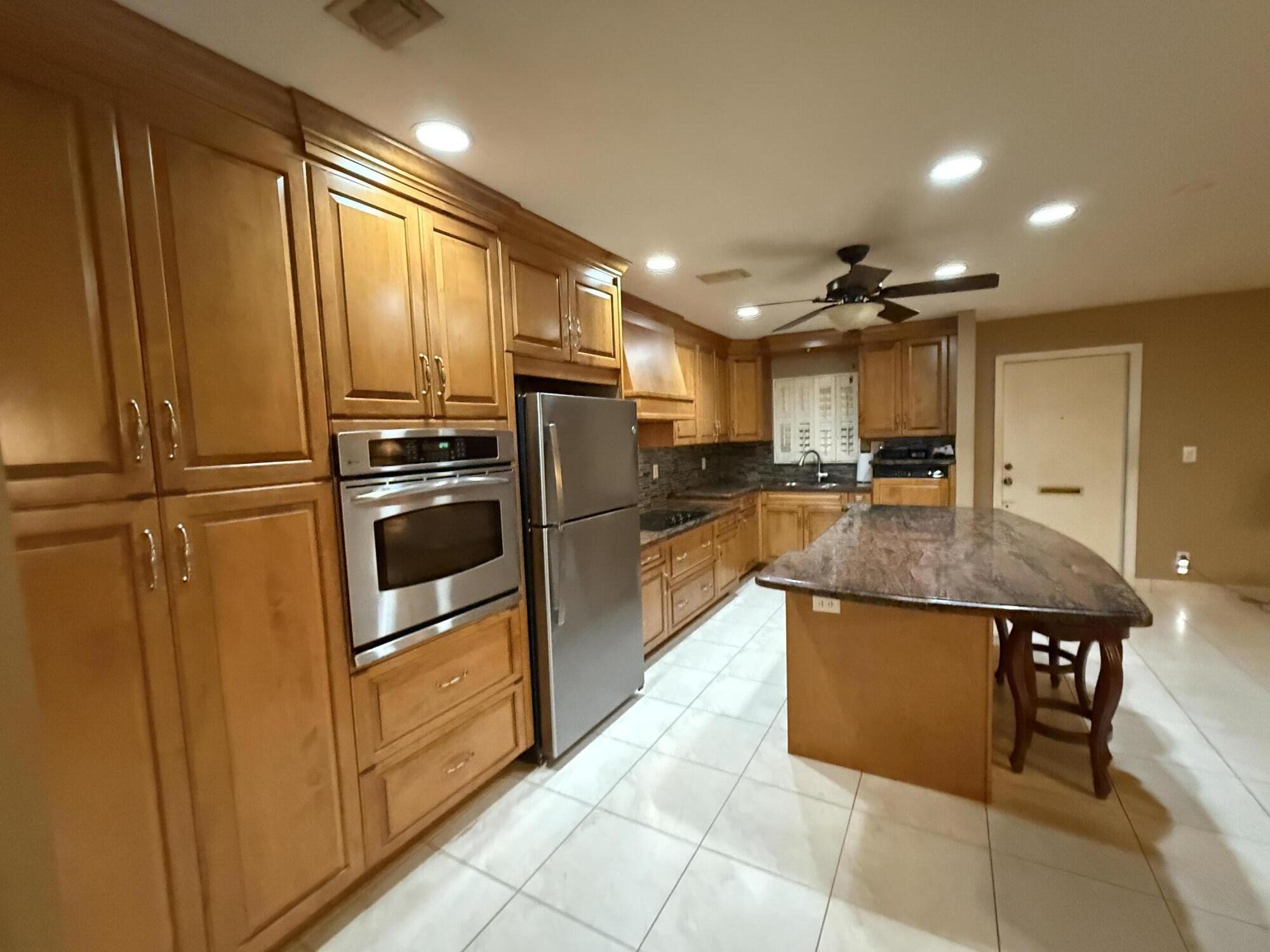 PINE POINT VILLAS CONDO - Residential