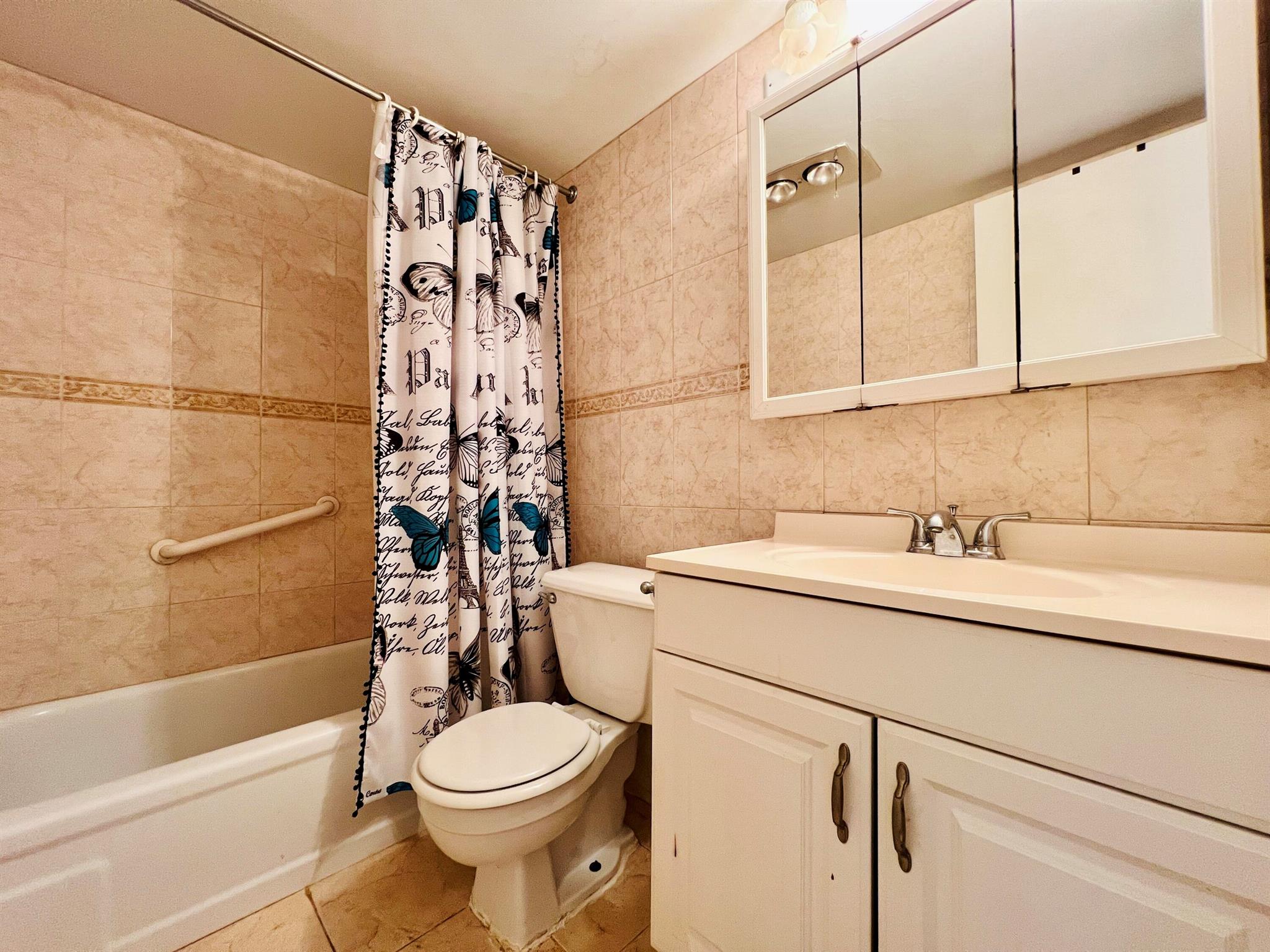 CENTURY VILLAGE -SUSSEX C - Residential
