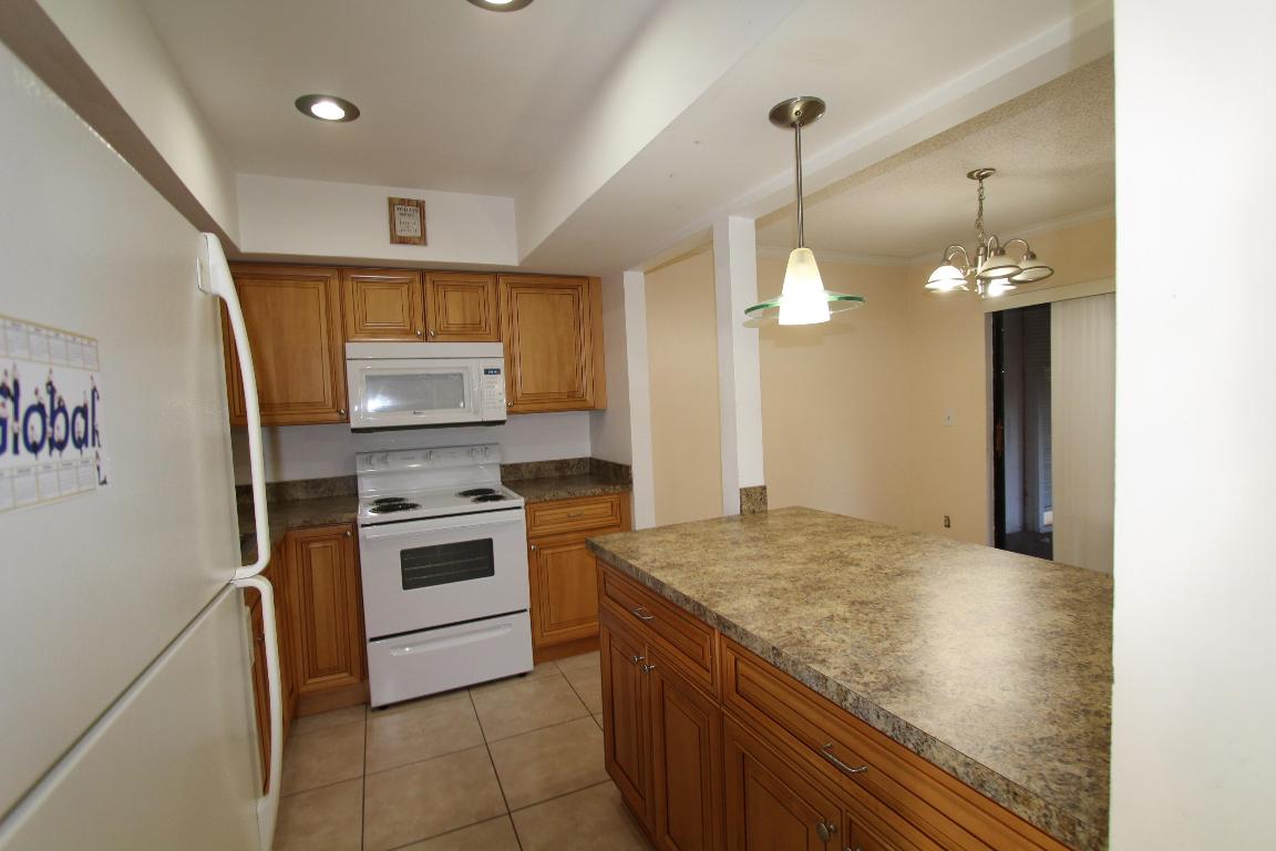 SUNFLOWER - Residential Lease