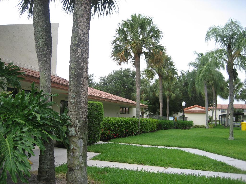 SUNFLOWER - Residential Lease