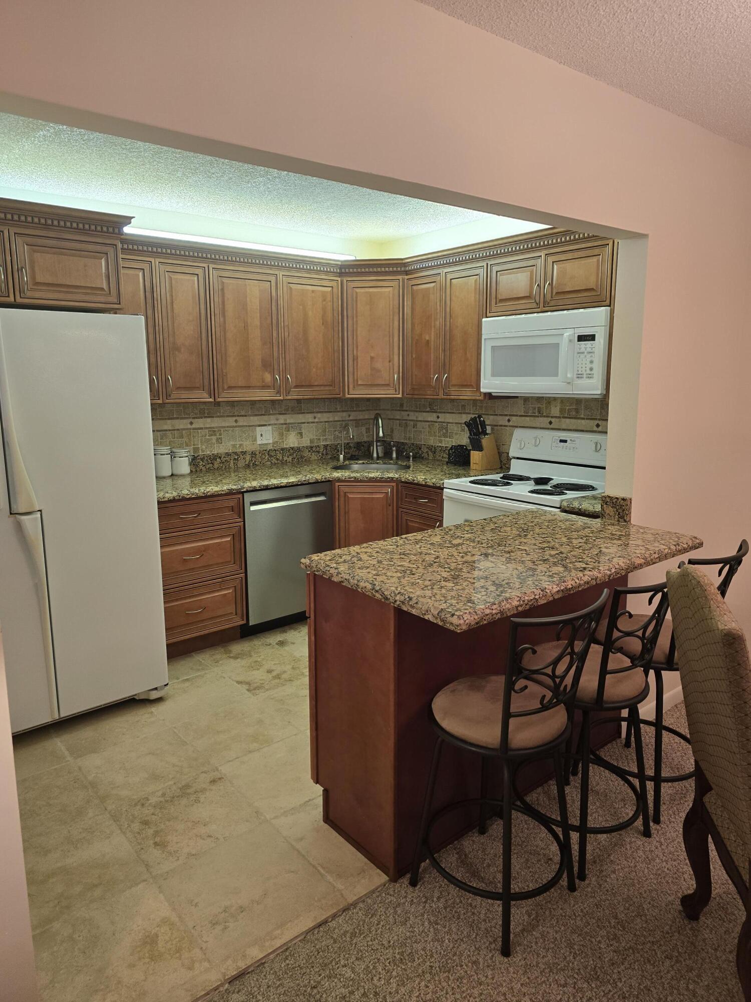 PINE RIDGE III CONDO - Residential