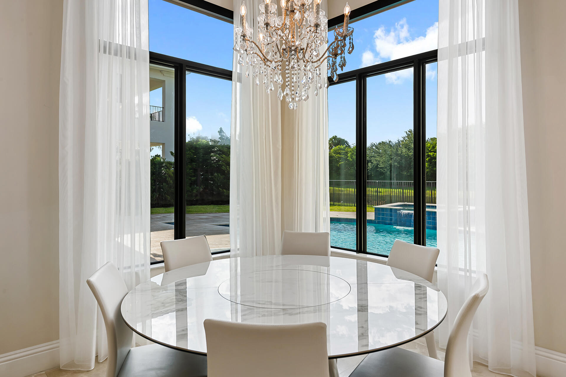 Seven Bridges - Residential