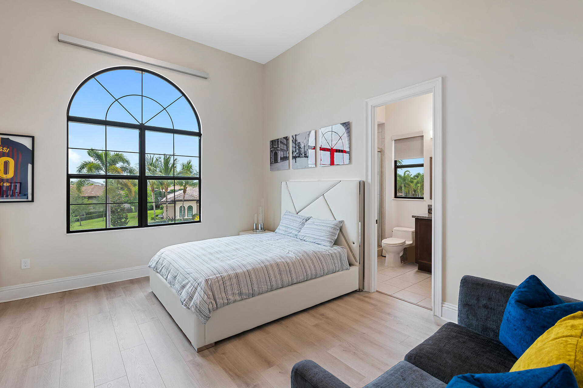 Seven Bridges - Residential