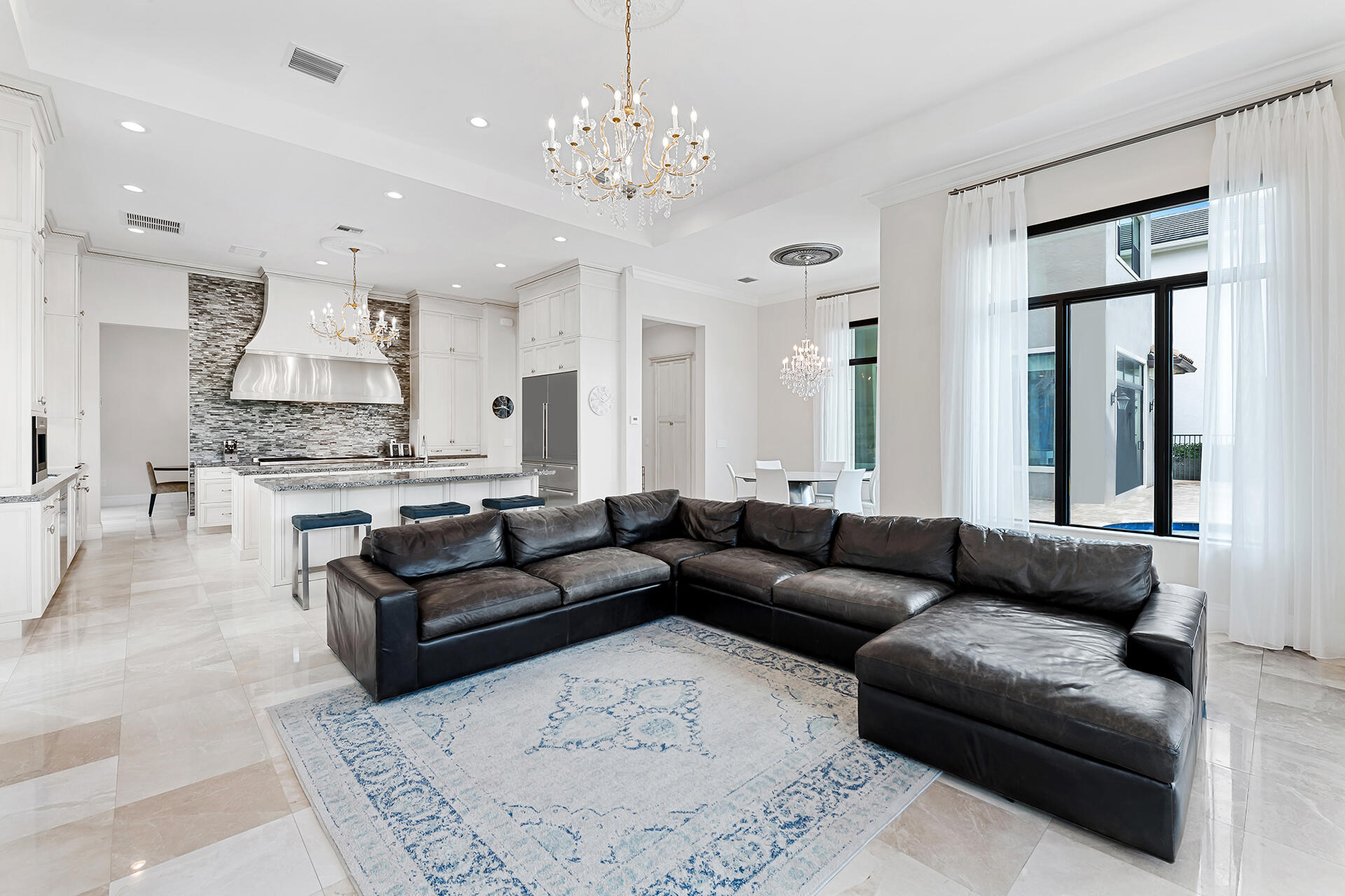 Seven Bridges - Residential