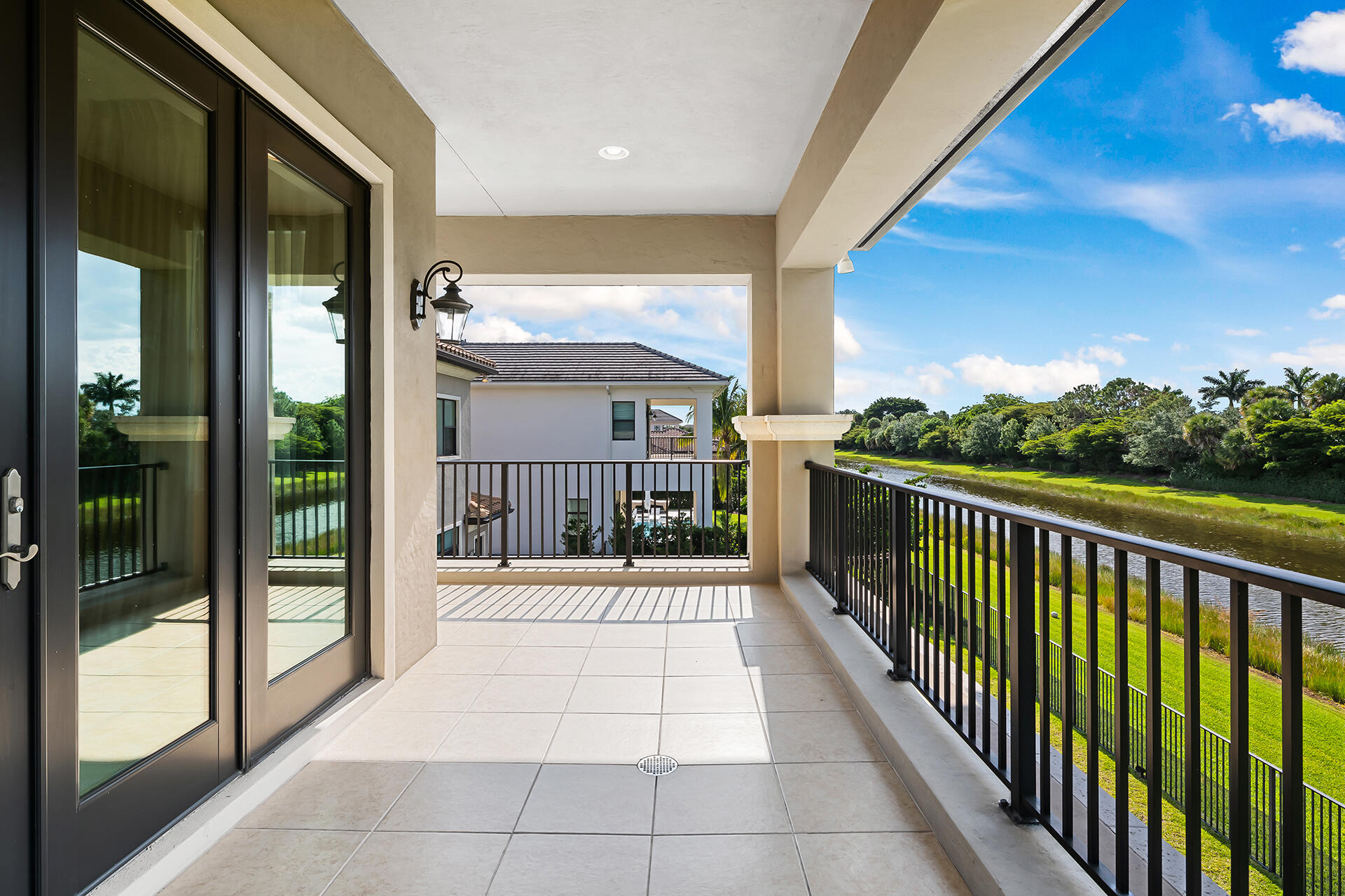 Seven Bridges - Residential