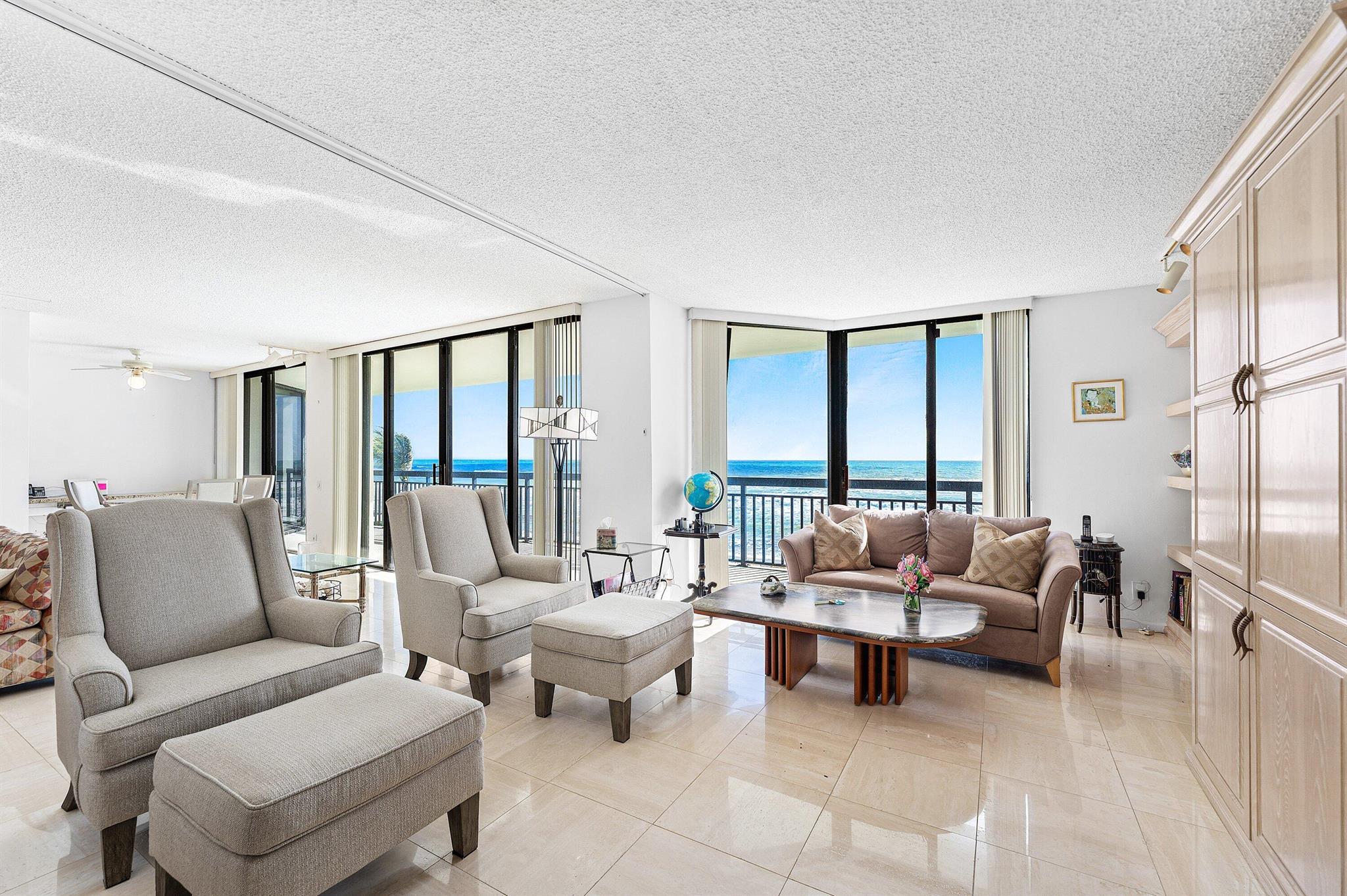 CARLTON PLACE CONDO - Residential