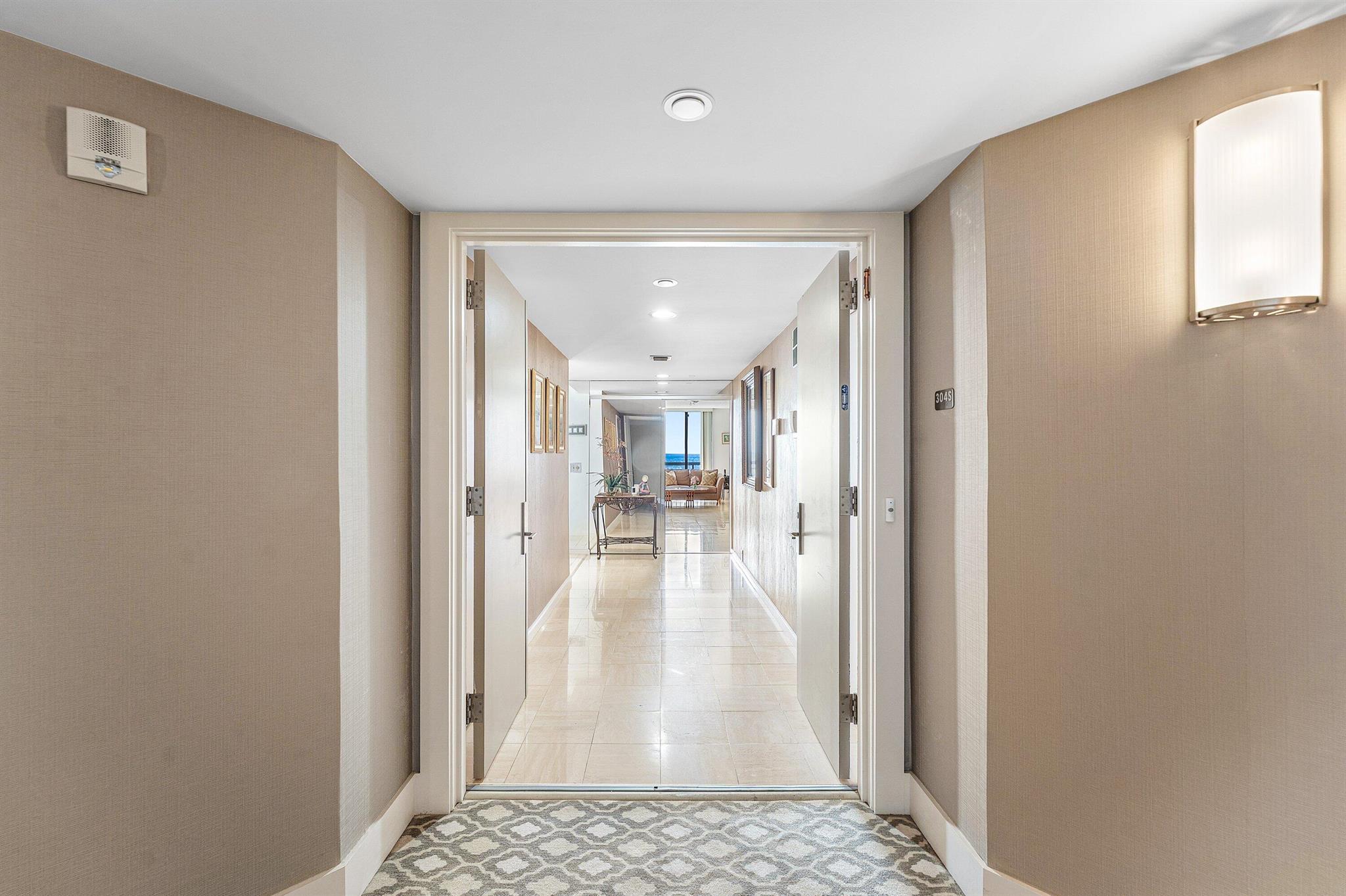 CARLTON PLACE CONDO - Residential