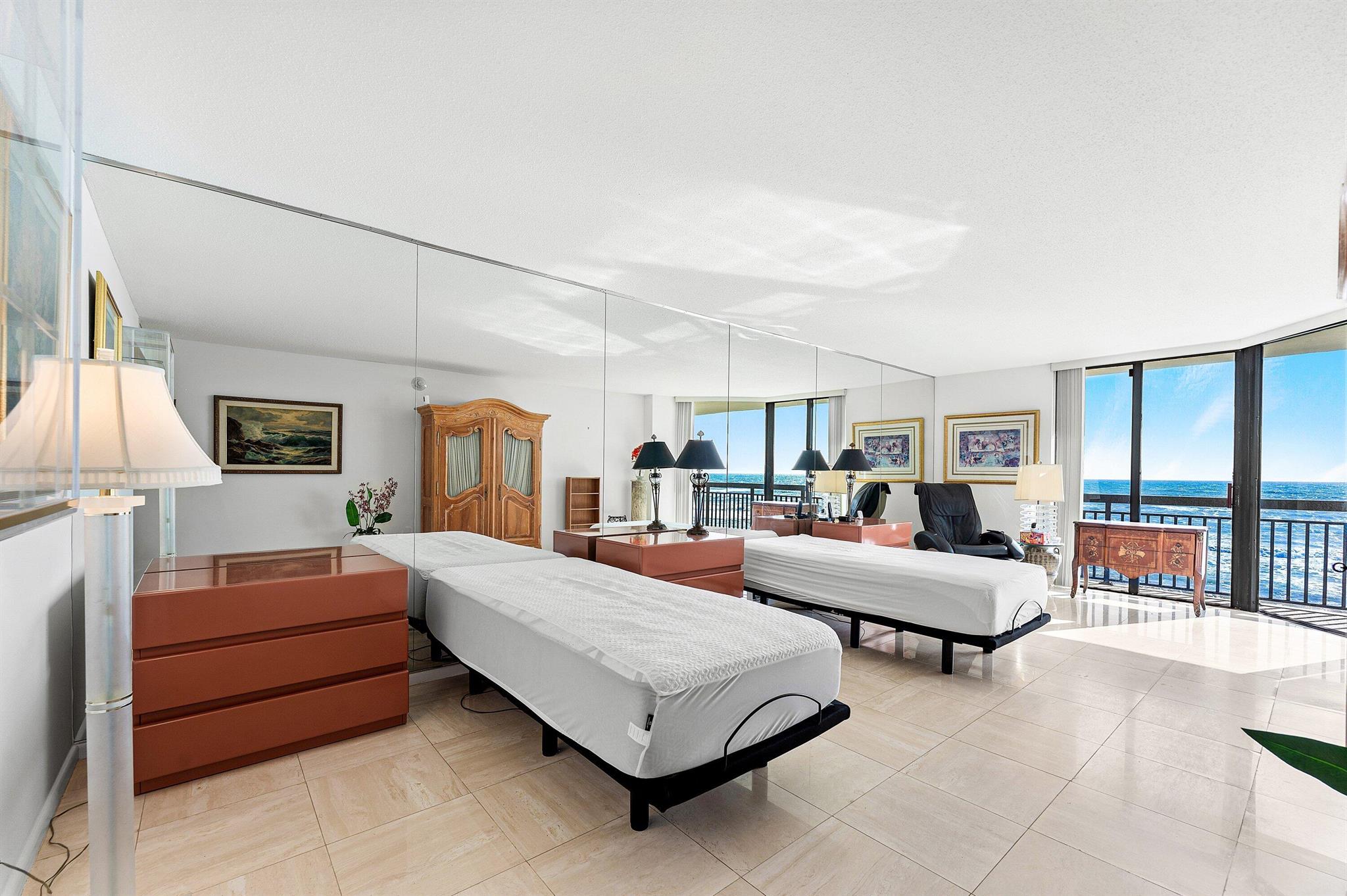 CARLTON PLACE CONDO - Residential