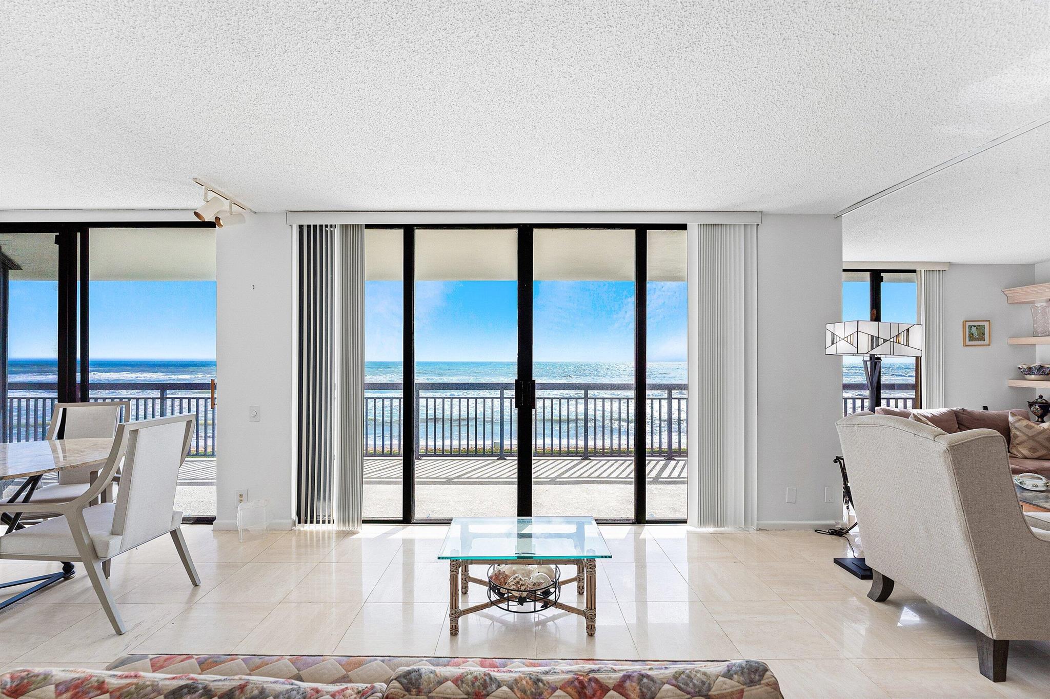 CARLTON PLACE CONDO - Residential