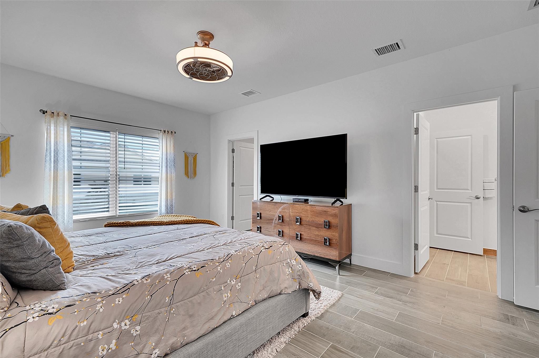 Sandpiper Pointe - Residential