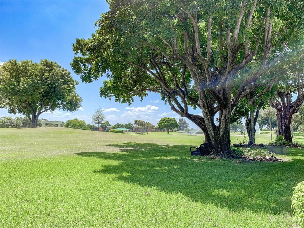 KINGS POINT - Residential Lease