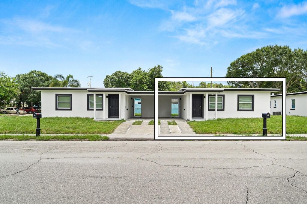 Photo of 602 S 13th Street #2, Fort Pierce, FL 34950 (MLS # F10515910)