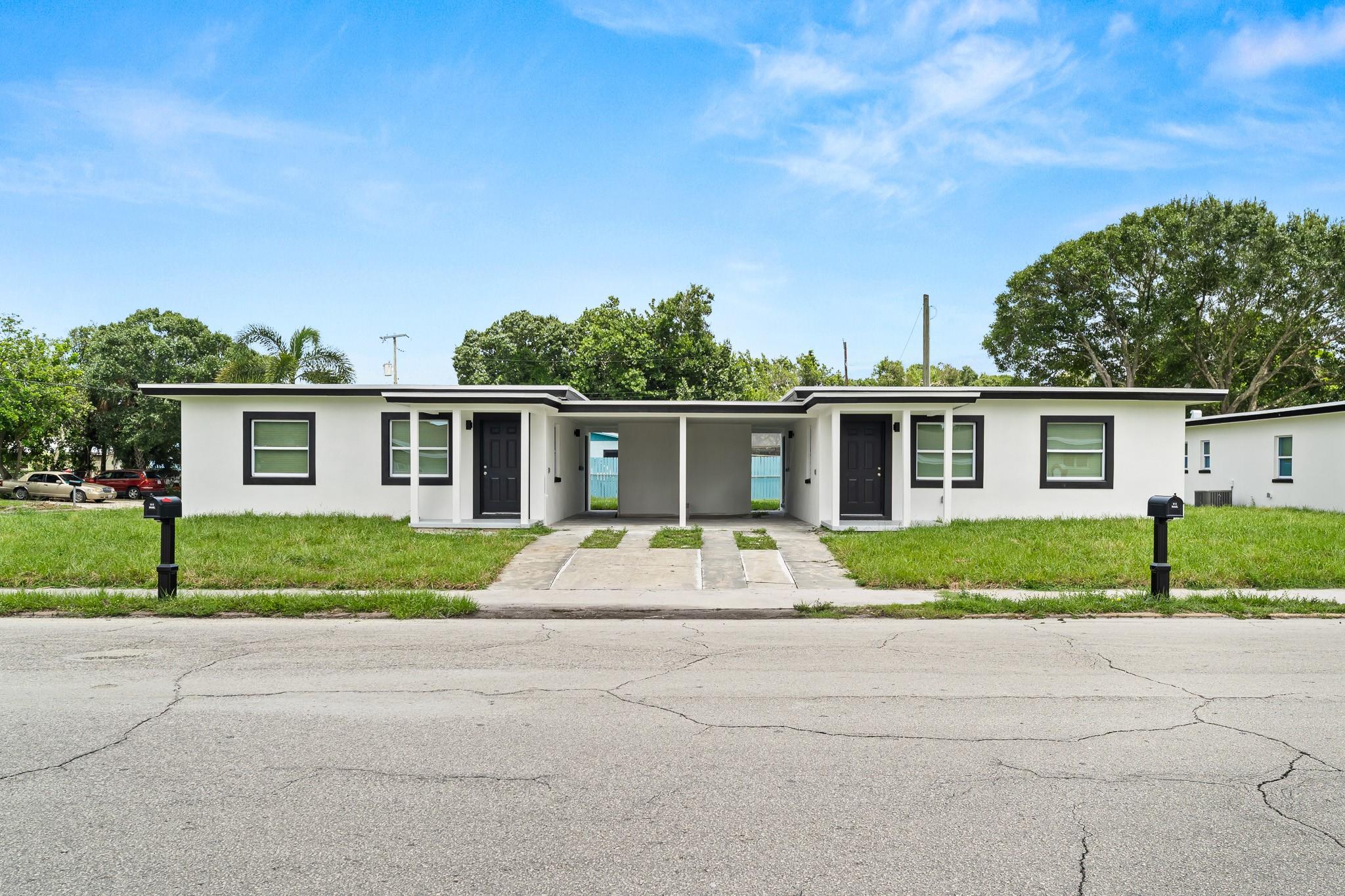 Make this gorgeous, fully renovated 2-bedroom, 1-bathroom units your new home! From top to bottom, each unit has been beautifully updated with white cabinetry, quartz countertops, porcelain flooring throughout, and stainless steel appliances. Located in a prime Fort Pierce area, you'll be just minutes from shopping, dining, and more. Don’t wait! Contact us today to schedule a tour and make one of these amazing units yours!