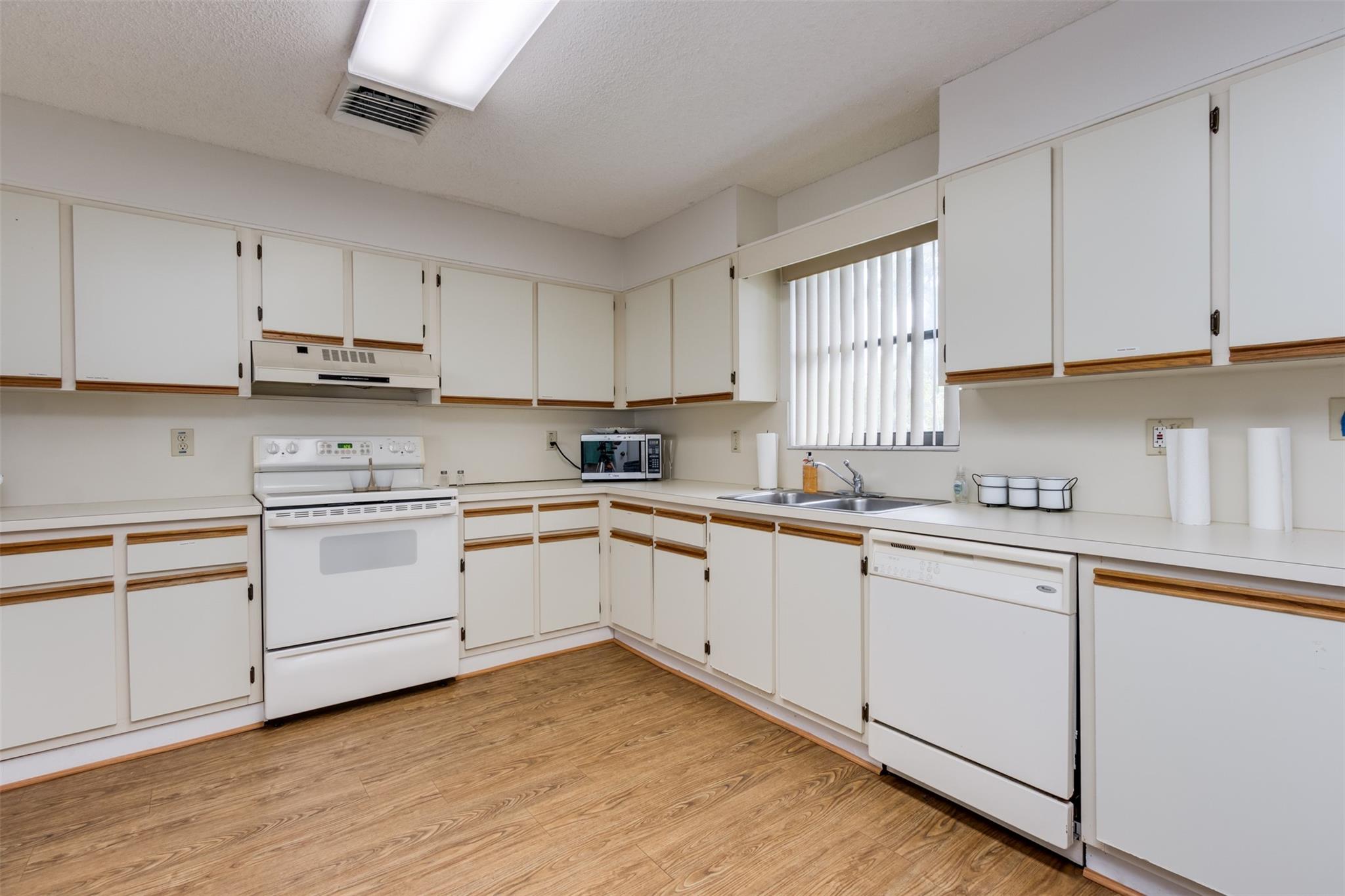 Meadowbrook - Residential