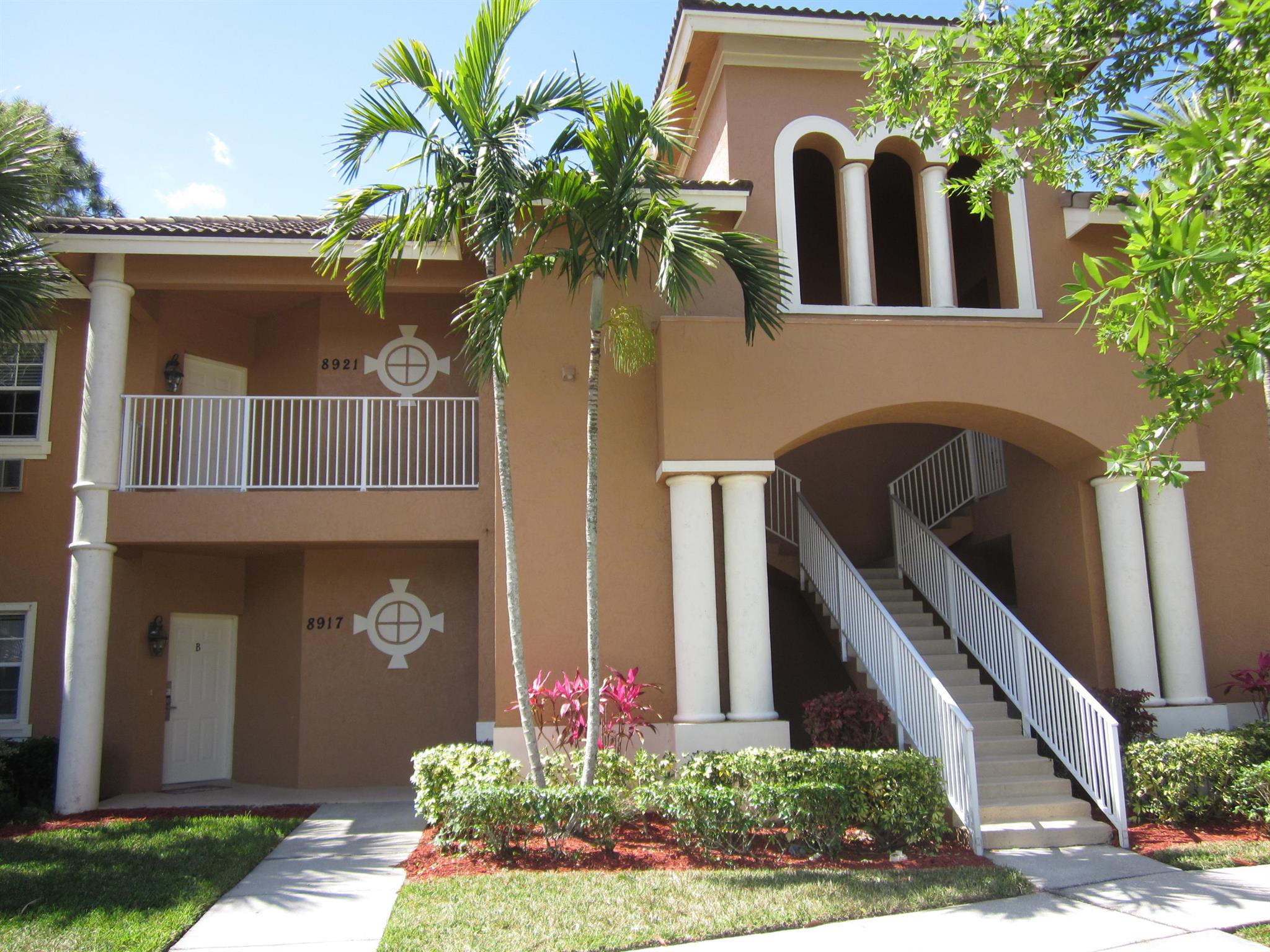 CABLE, INTERNET, WATER, SEWER are all included in rent. Nicely Upgraded 2nd floor 2BR/2.5BA corner unit located on quiet cul-de-sac. Updated kitchen with granite and stainless steel appliances. Rented fully furnished (turnkey) including 2 flatscreen tvs. 2nd bedroom has separate entrance with ensuite bath and wet bar. Large screened patio overlooking preserve Community pool/spa and playground within walking distance. Annual tenants will also have access to the PGA Island club with pool, tennis, exercise facility and more!