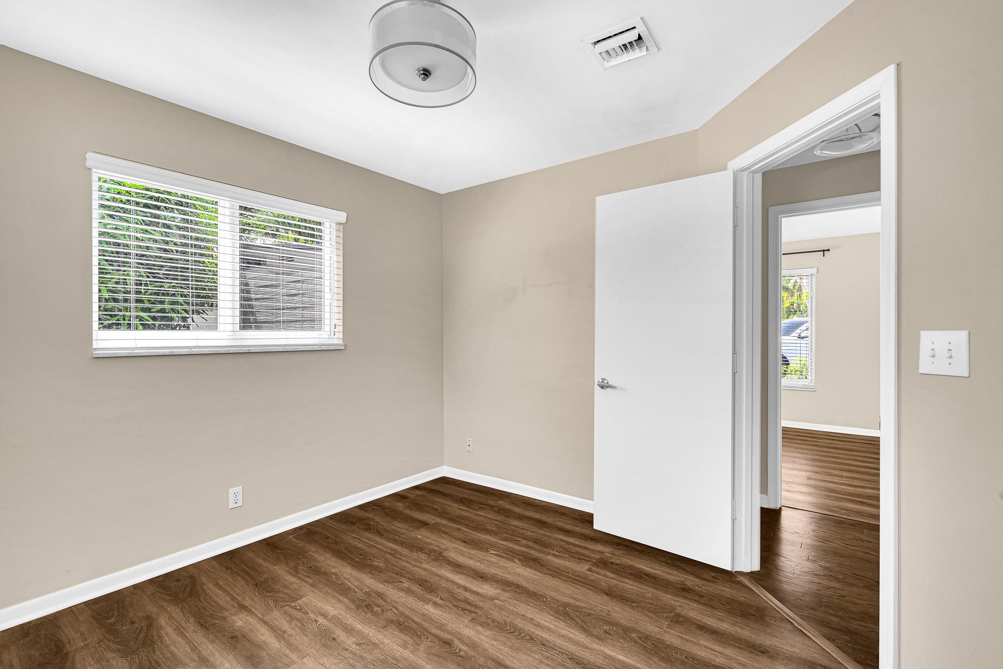 Imperial Point - Residential Lease