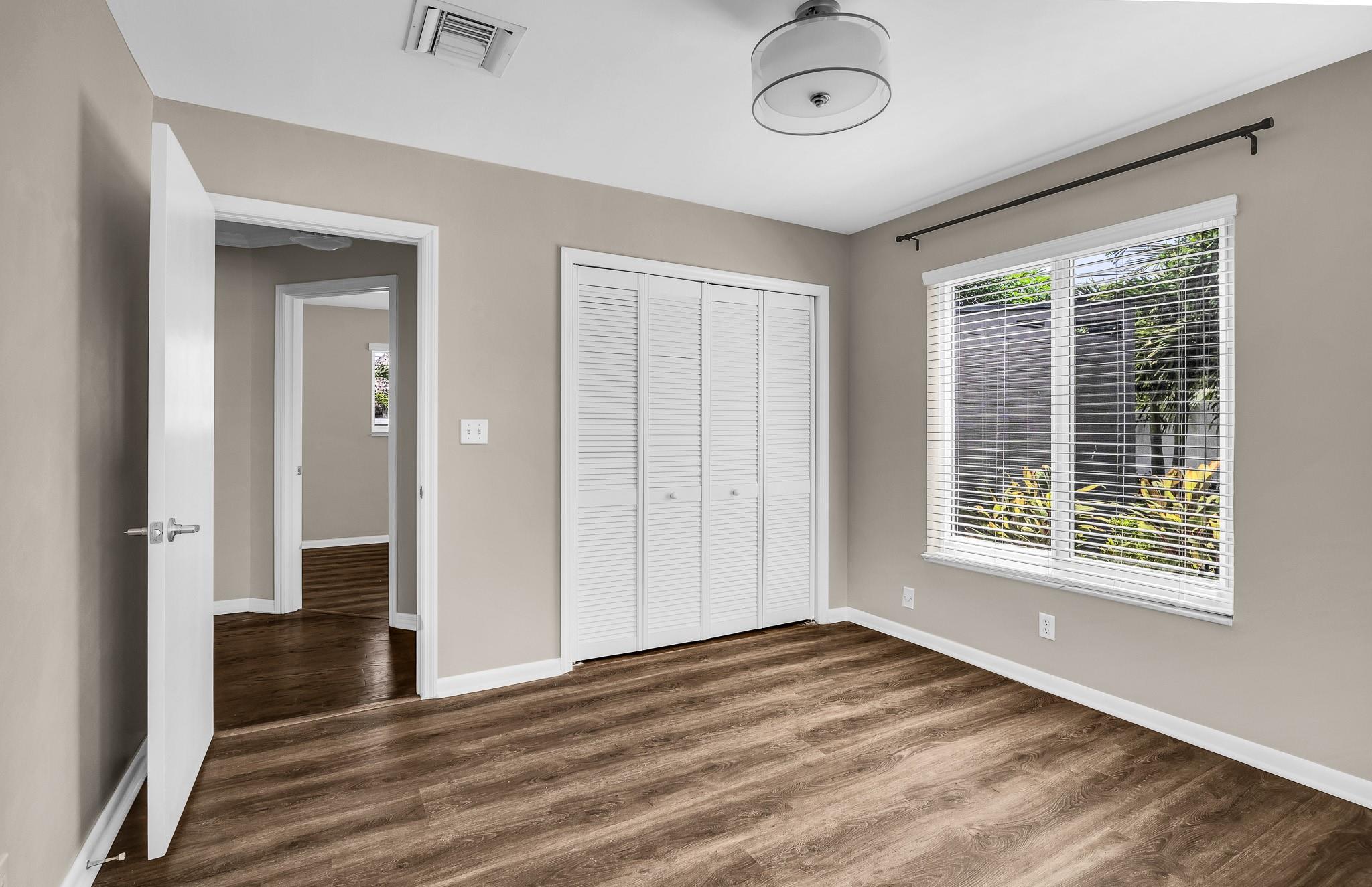 Imperial Point - Residential Lease