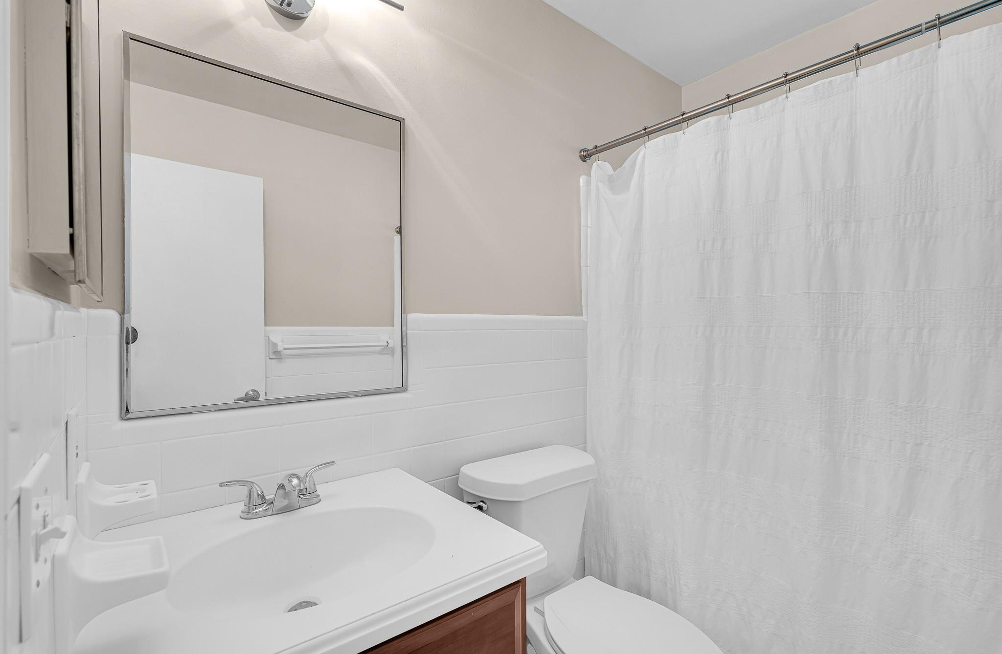 Imperial Point - Residential Lease