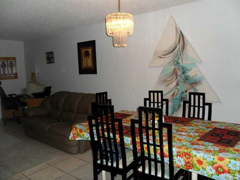 Lakeshore At University P - Residential Lease