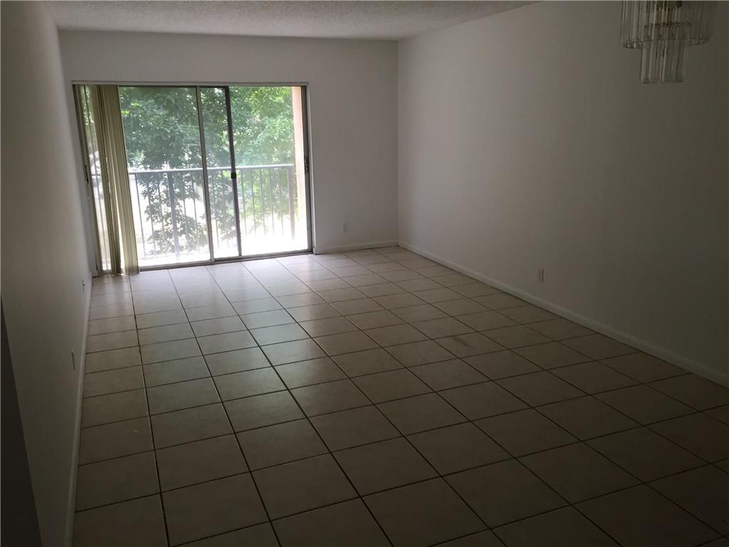 Lakeshore At University P - Residential Lease