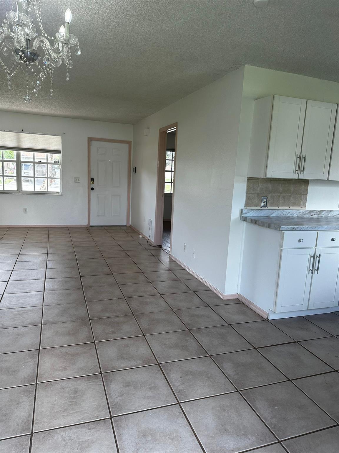 PORT ST LUCIE SECTION 40 - Residential Lease