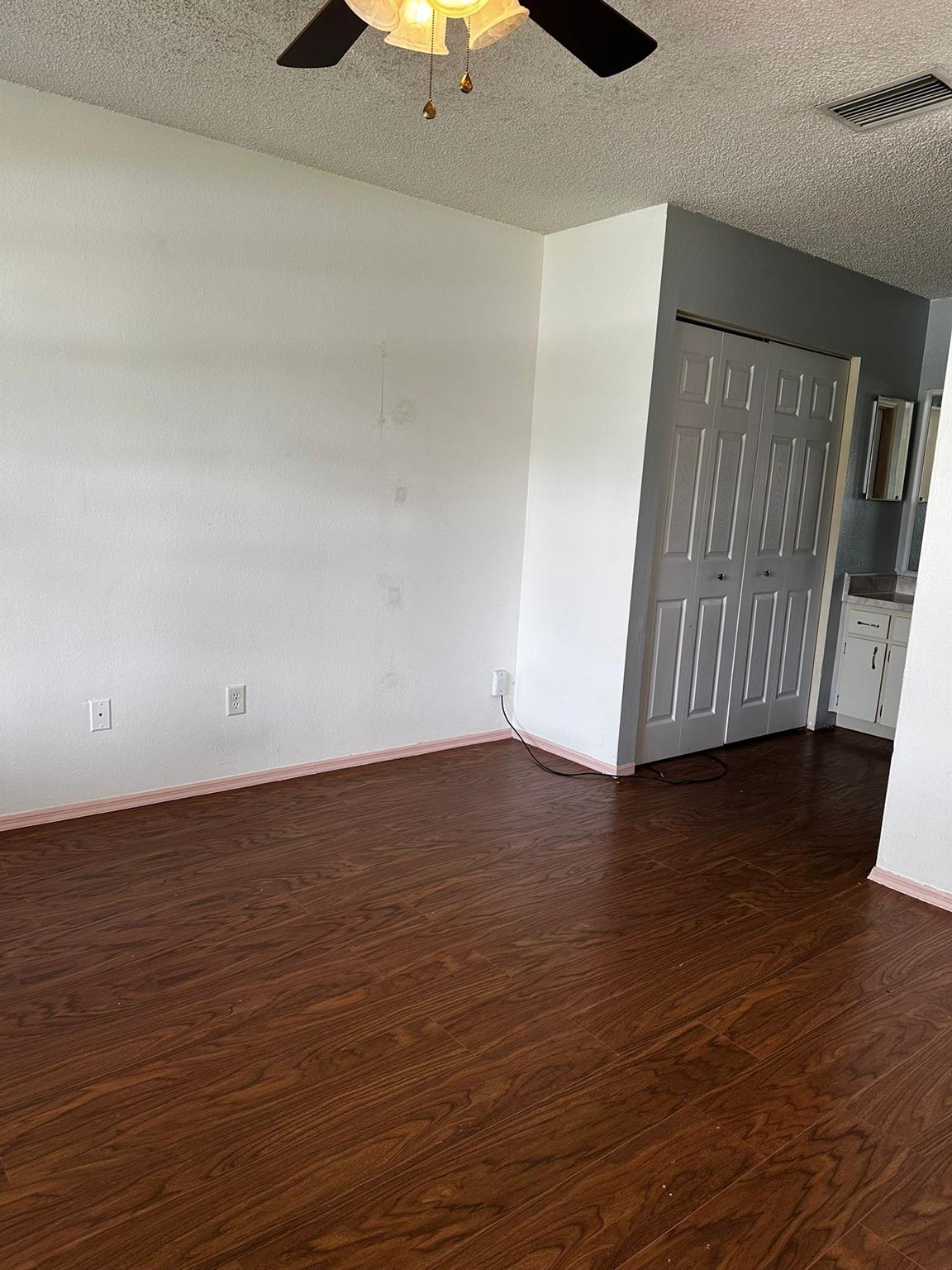 PORT ST LUCIE SECTION 40 - Residential Lease