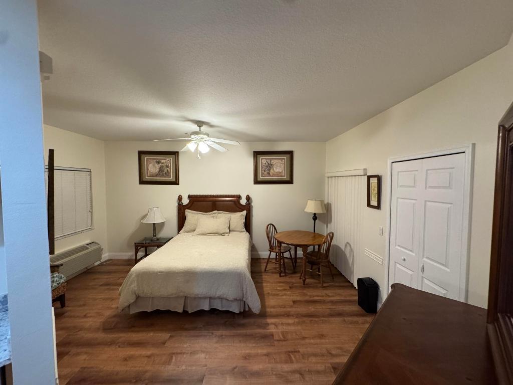 CASTLE PINES CONDOMINIUM - Residential