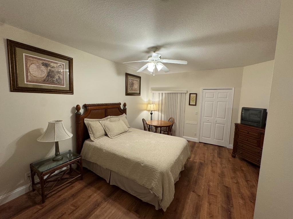 CASTLE PINES CONDOMINIUM - Residential