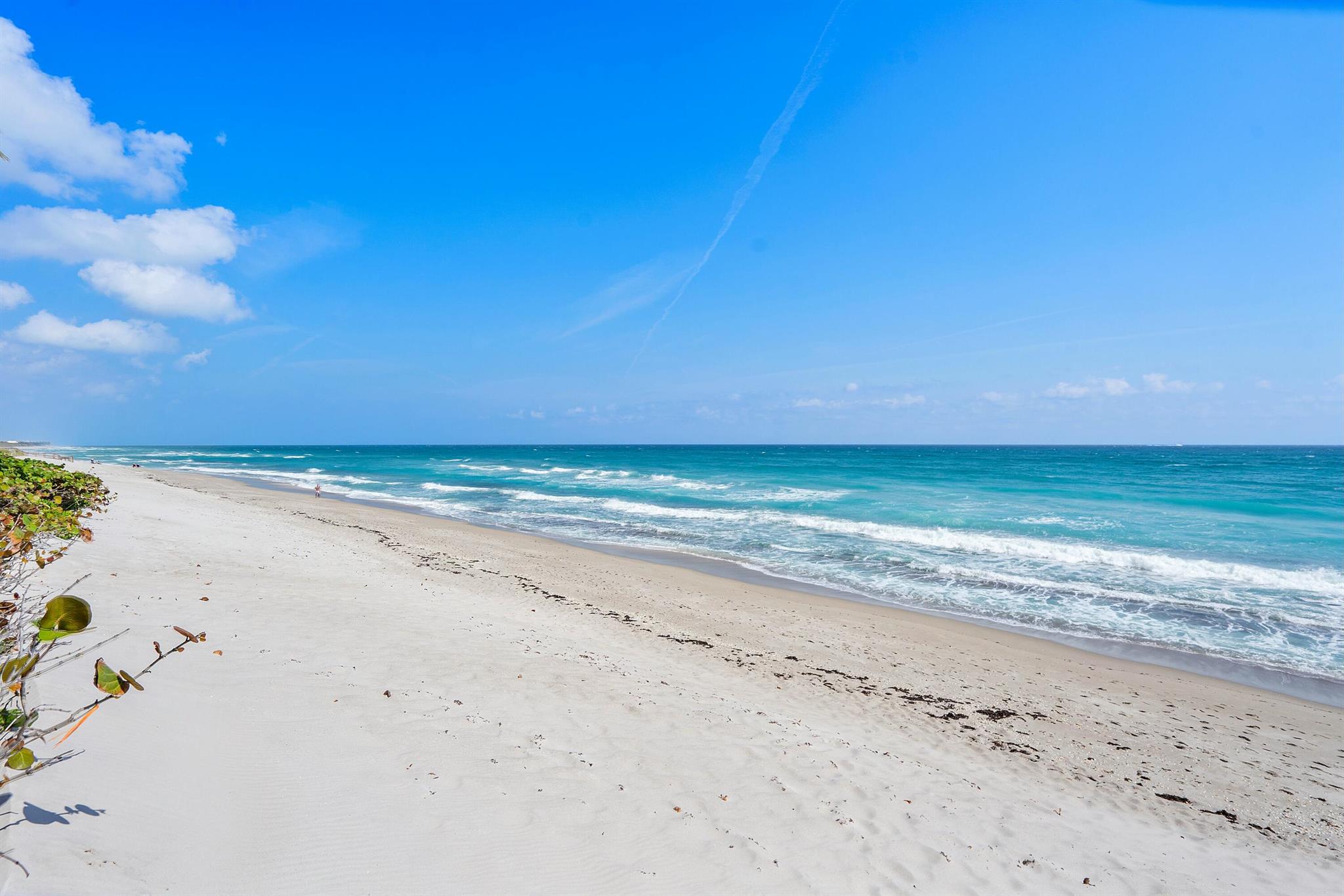 5460 N Ocean Drive 4d