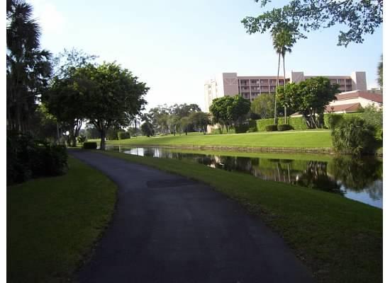 VILLAGES OF ORIOLE BONAIR - Residential Lease