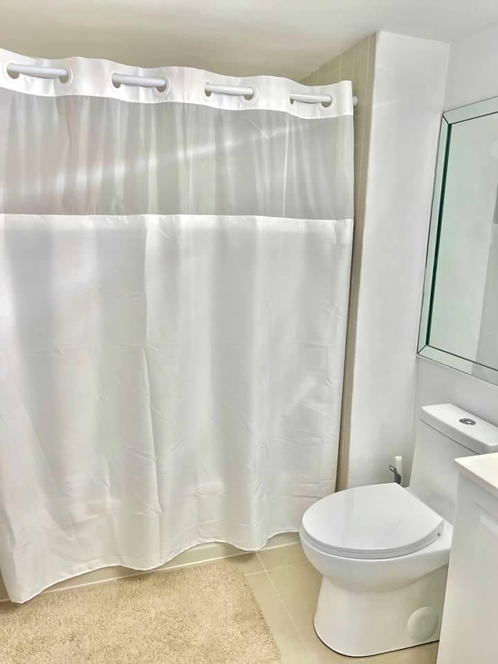 VILLAGES OF ORIOLE BONAIR - Residential Lease