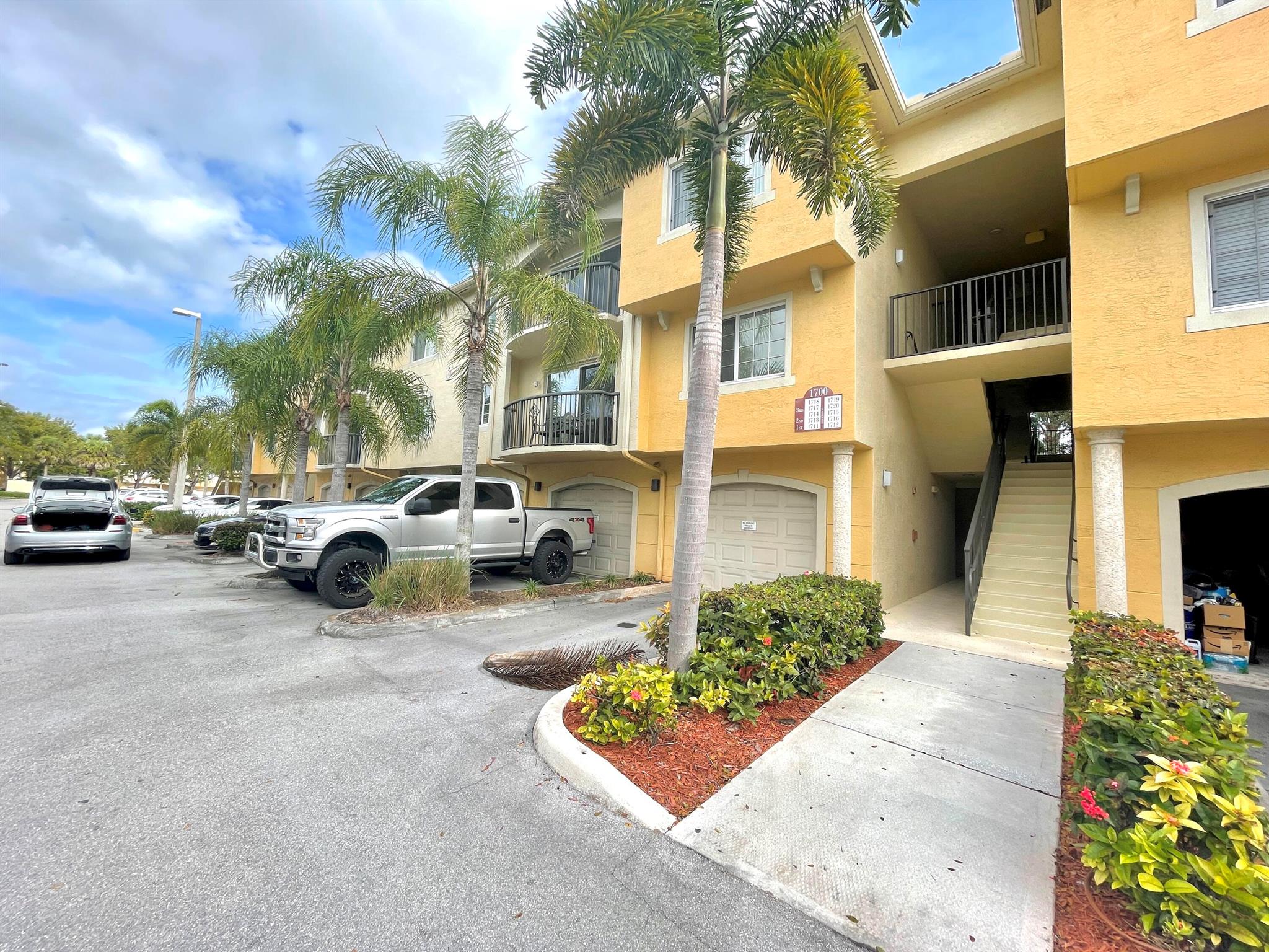 Spectacular, renovated unit in the prestigious Grand View at Crestwood complex. This unit features new floors, new cabinets, a newer AC, updated appliances, and fresh paint. It is undoubtedly one of the the best available unit in the community! Grand View at Crestwood offers resort-style amenities, including two pools (one right behind the apartment), a clubhouse, a fitness center, a basketball court, a tennis court, and two playgrounds. It is centrally located near the Turnpike and 441, just one block away from Palms West Hospital.