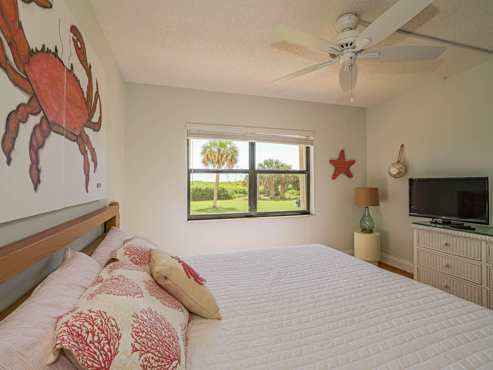 SEA PALMS CONDOMINIUM - Residential