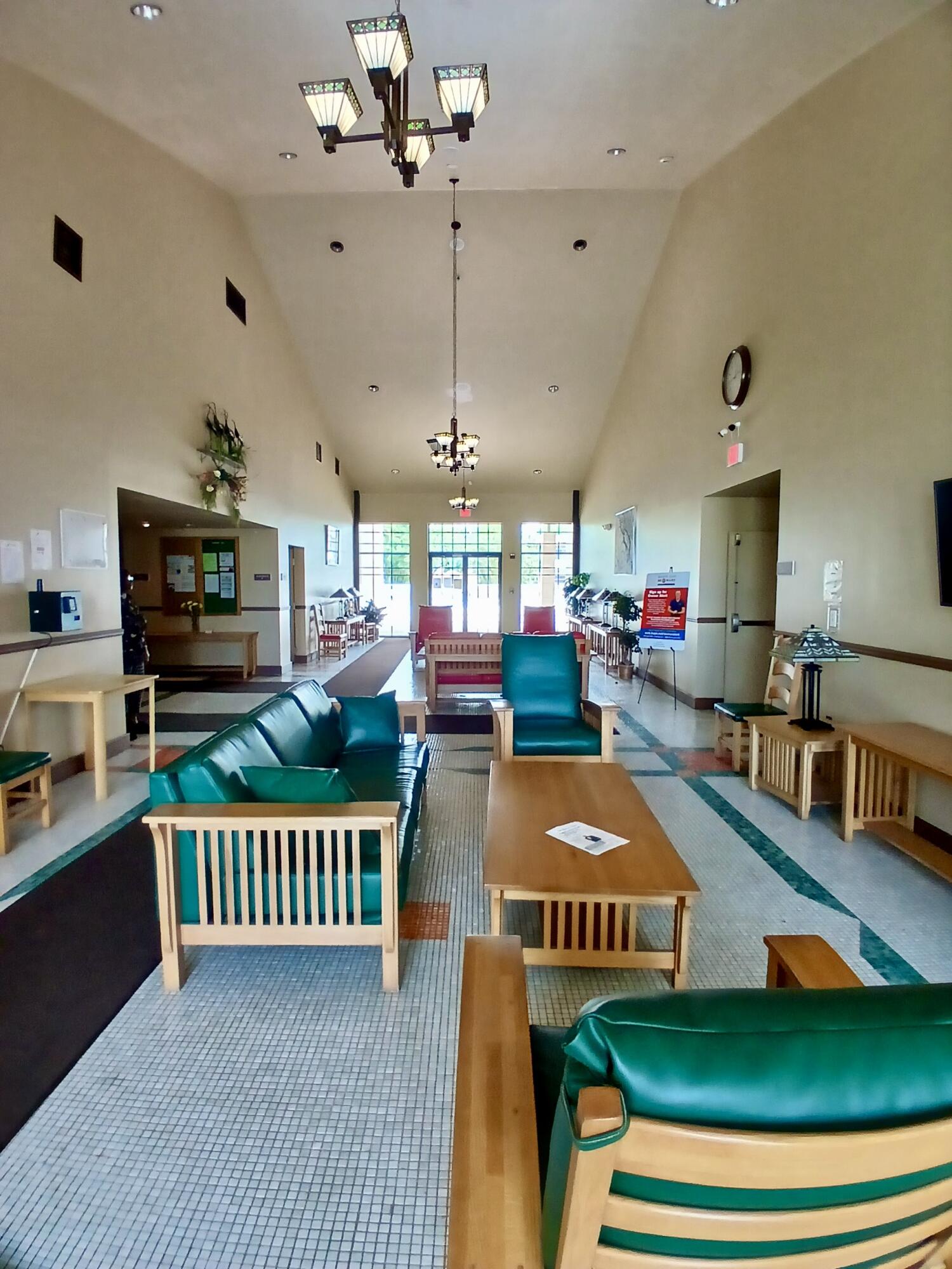 ORIOLE GARDENS - Residential